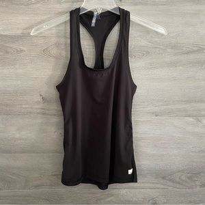 Vuori Lux Performance Tank